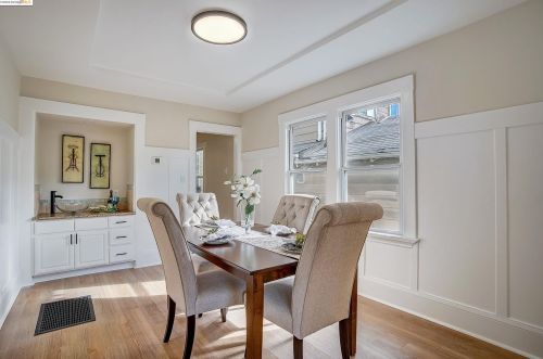 4732 Congress Ave, Oakland CA 94601-5406 exterior