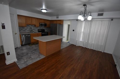 232 Nesquehoning St, Easton PA  18042-6751 exterior