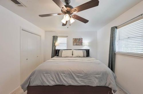 6128 Walraven Cir, Fort Worth TX  76133-2744 exterior