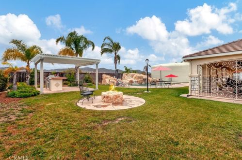 19409 Spirit Trail Dr, Perris CA  92570-6580 exterior