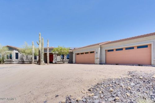 6048 Skyline Dr, Cave Creek, AZ 85331-8596