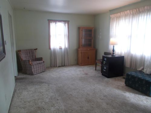 281 Kenmore Ave, Marion, OH 43302-4418