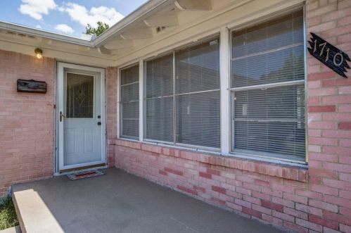1710 Elmwood Blvd, Dallas TX  75224-1003 exterior