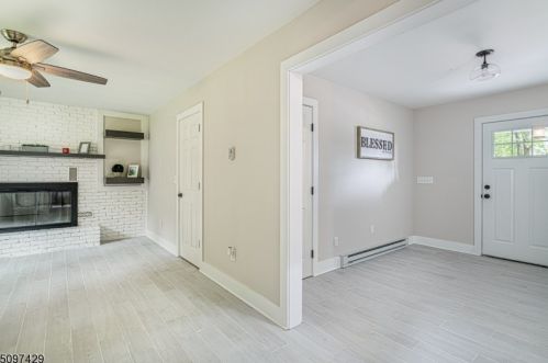 109 Shore Rd, Andover NJ  07821-2242 exterior