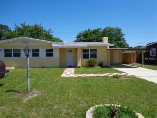 2030 Coronet Dr, Largo, FL 33770-4316