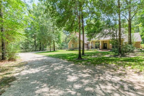 19839 Indigo Lake Dr, Magnolia, TX 77355-4127