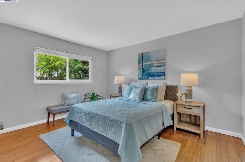 358 Monterey Rd, Pacifica CA  94044-1463 exterior