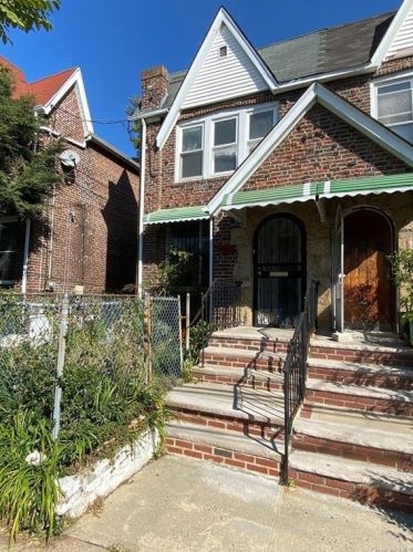 4464 Wilder Ave, Bronx, NY 10466-1113