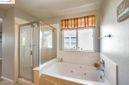 310 Malicoat Ave, Oakley CA  94561-2757 exterior