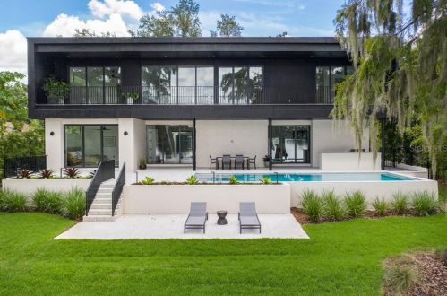 1718 Lakeside Dr, Orlando, FL 32803-1510