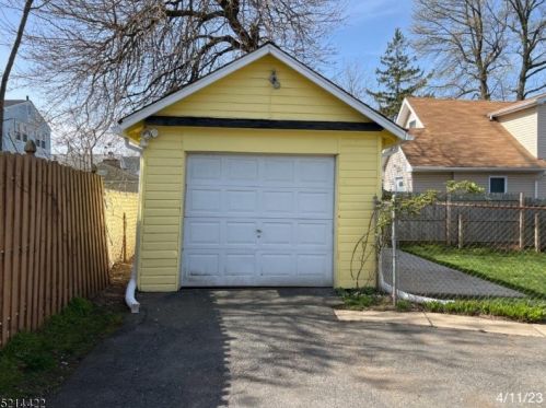 1533 Hiawatha Ave, Industrial Hillside, NJ 07205-1312