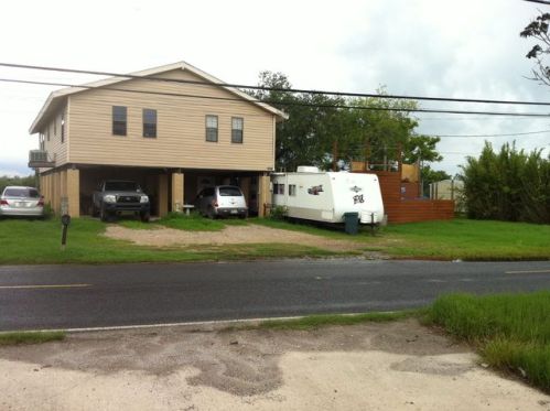 4320 Jean Lafitte Blvd, Lafitte, LA 70067-5320