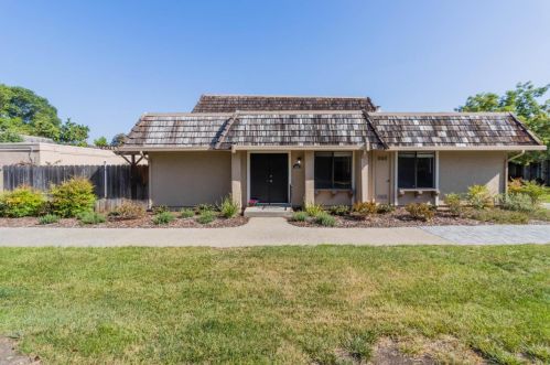 4636 Adobe River Ct, San Jose, CA 95136-2702