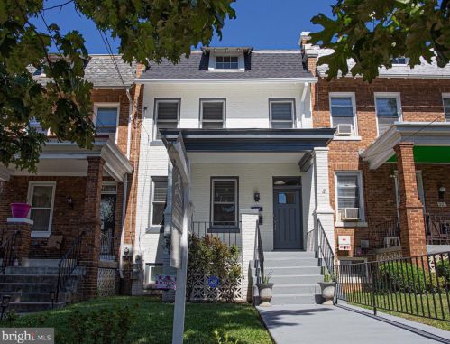 323 Webster St, Washington, DC 20011-7328
