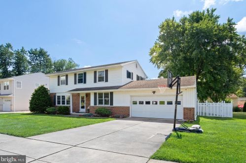 2110 Anson Rd, Wilmington, DE 19810-2302