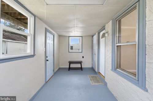 3728 Norwood Ave, Downingtown PA  19335-2048 exterior