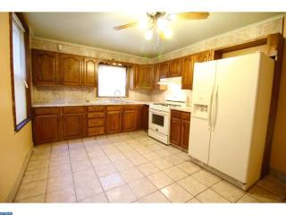 534 6th St, Reading PA  19601-3085 exterior