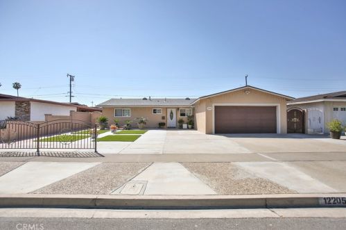 12205 Salerno St, Garden Grove, CA 92840-4623