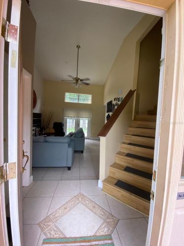 10729 Satinwood Cir, Orlando, FL 32825-8911