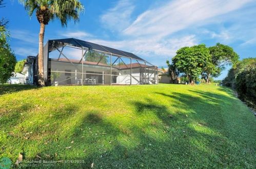 20044 Back Nine Dr, Boca Raton FL  33498-4707 exterior