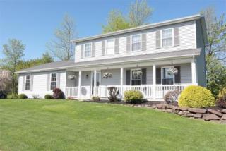 85 Juliet Cres, Rochester, NY 14612-3601