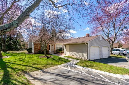 204 Wycoff Way, East Brunswick, NJ 08816-5644