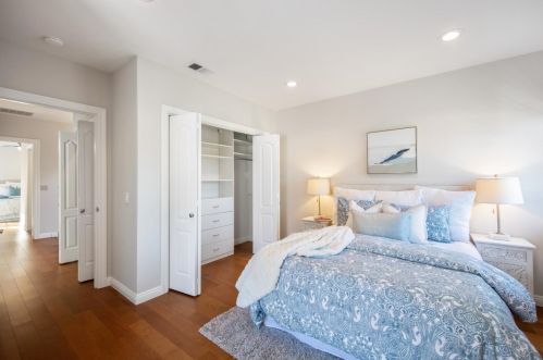 574 Hacienda Ave, Campbell CA 95008-6322 exterior