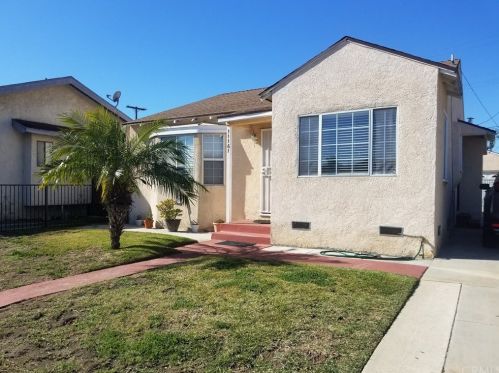 11161 Santa Fe Ave, Lynwood, CA 90262-1738