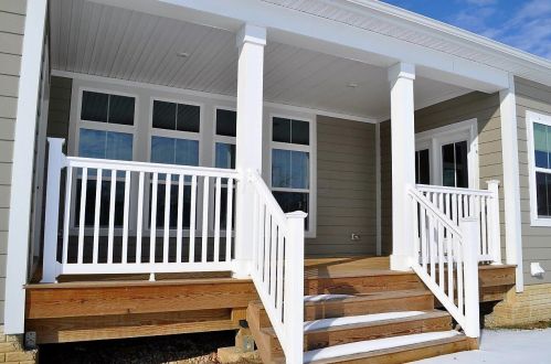 1702 Keela Dr, Pataskala OH  43062-7121 exterior