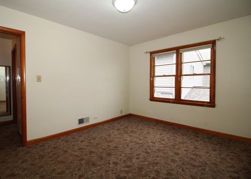 2128 58, Milwaukee WI 53219-1540 exterior