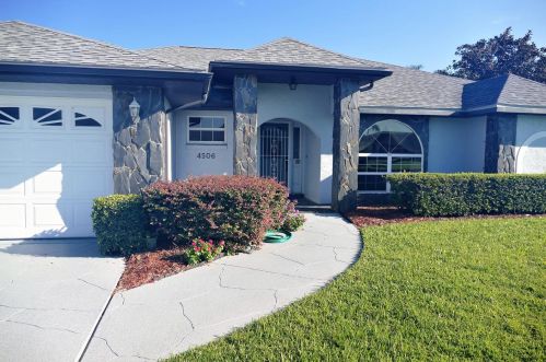 4506 Pitching Wedge Way, Sebring, FL 33872-3836
