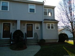 1387 Old Town Rd, Bridgeport, CT 06606-1441