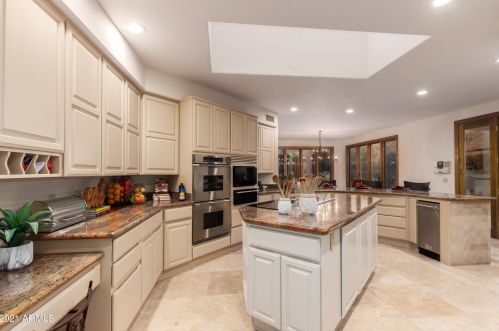 15253 12 St, Phoenix AZ 85086-7358 exterior