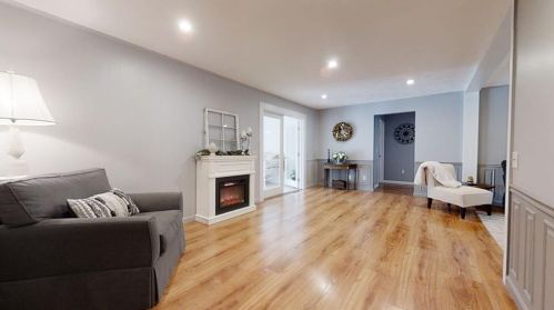 35 Overlook Rd, South Kingstown RI  02882-1246 exterior