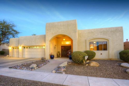 3030 Montage Vista Dr, Tucson, AZ 85745-2284