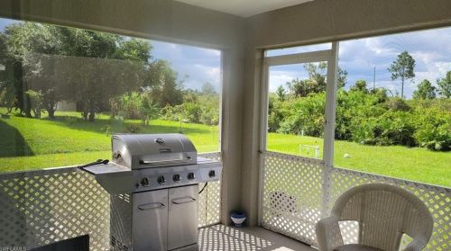 2910 65th St, Lehigh Acres FL  33971-8208 exterior