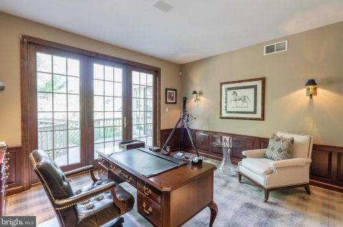 5 Gregory Ln, Newtown Square PA  19073-1518 exterior