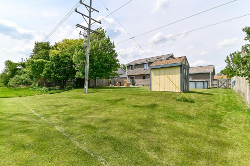 7021 Waterford Ave, Milwaukee WI  53220-2419 exterior