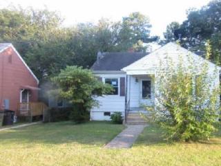 2216 Wright Ave, Richmond, VA 23224-8124