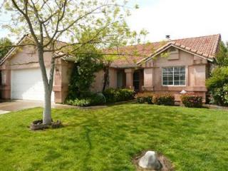 6213 Brie Cir, Riverbank, CA 95367-2784