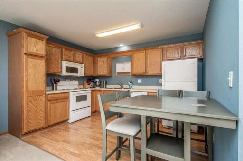 1044 10th Ave, Ivy, IA 50009-9537