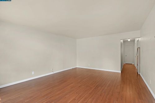 2301 Orleans Dr, Pinole CA  94564-1645 exterior