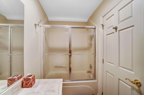 509 Leesburg Ave, Washington Ch OH  43160-1248 exterior