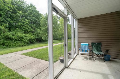 7063 Glen Kerry Ct, Florence KY  41042-3563 exterior