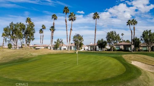 55154 Laurel Vly, La Quinta CA  92253-5639 exterior