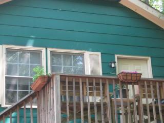 1227 Carlton Ave, Raleigh NC  27606-2016 exterior