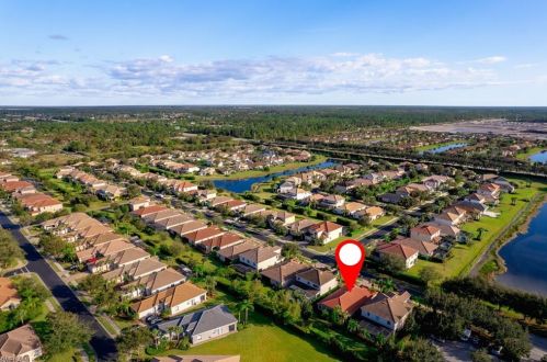 1955 Fairmont Ln, Naples FL  34120-4572 exterior
