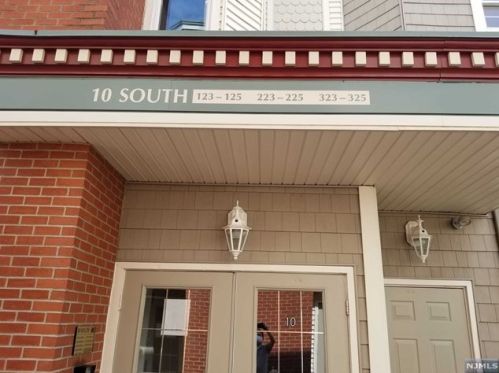 123 The Promenade, Edgewater, NJ 07020-2110