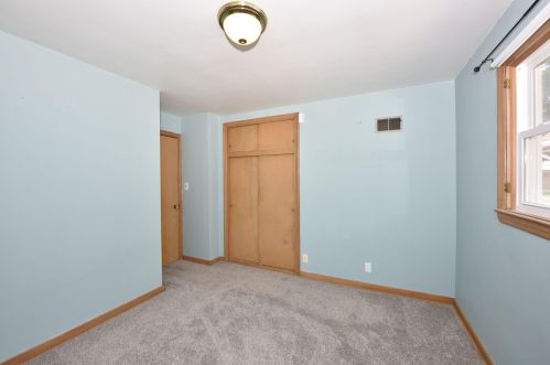 3618 94, Milwaukee WI 53228-1403 exterior