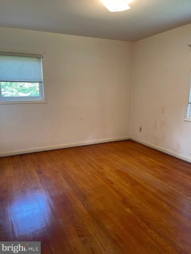 6235 Kilmer Ct, Falls Church VA  22044-1822 exterior